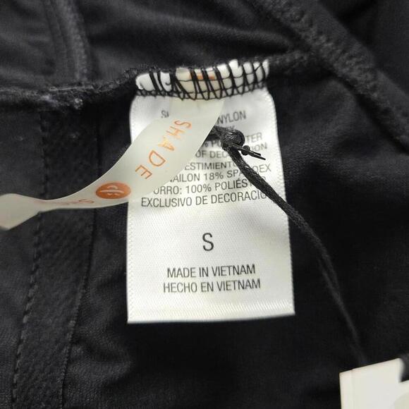 Crochet Necklace Plunge One Piece Swimsuit | Shade & Shore | Small (4/6) - Picture 7 of 9